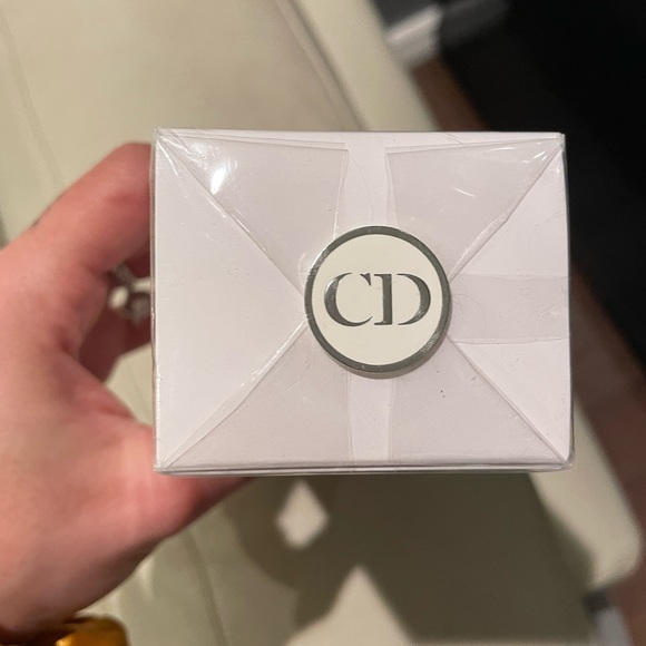 Instant cleansing water Dior - Picture 2 of 2